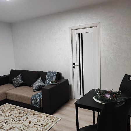 Apartament In Buzau Apartman Kültér fotó