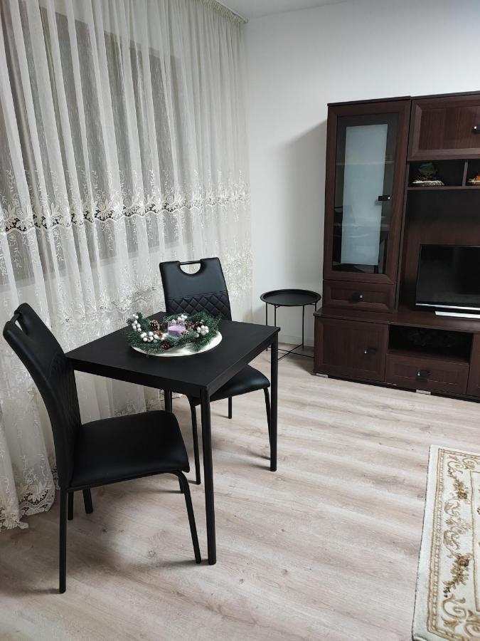 Apartament In Bodzavásár Kültér fotó